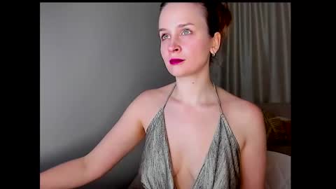 Snapshot of tony_and_alice chatting on 02.15.25 Tony and Alice online show from 02.15.25