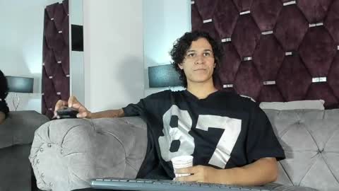 Tony Benedetti online show from 04.15.26