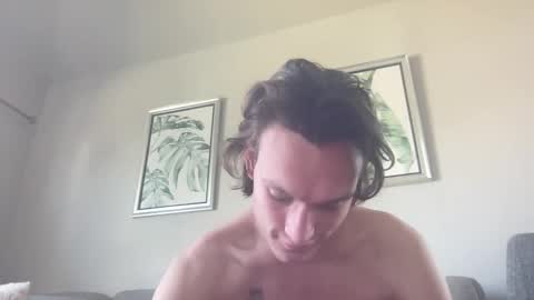 Snapshot of tonycardillo chatting on 10.31.25 tonycardillo online show from 10.31.25