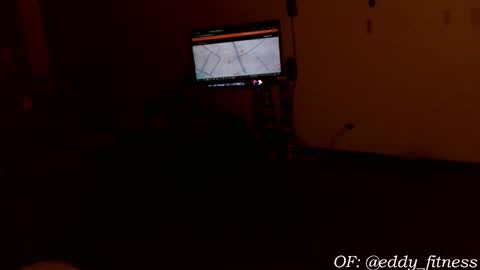 Snapshot of tonylatinsex chatting on 10.31.25 Tonylatinsex online show from 10.31.25