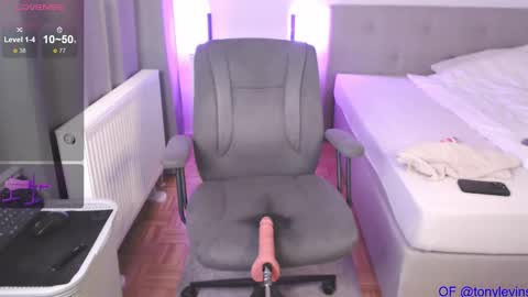 Tony online show from 03.08.25