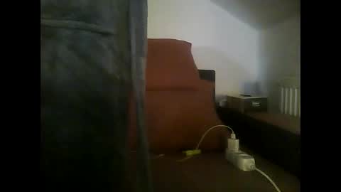 Snapshot of tonystrawberry chatting on 12.12.24 tonystrawberry online show from 12.12.24