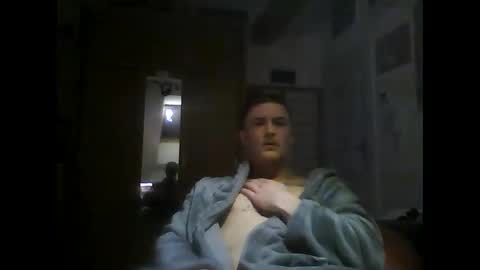 Snapshot of tonystrawberry chatting on 11.12.25 tonystrawberry online show from 11.12.25