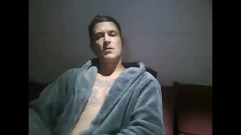 Snapshot of tonystrawberry chatting on 12.20.25 tonystrawberry online show from 12.20.25