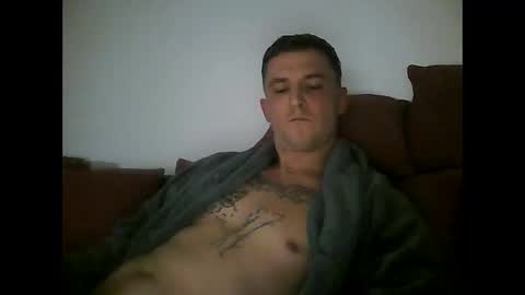 Snapshot of tonystrawberry chatting on 02.10.26 tonystrawberry online show from 02.10.26