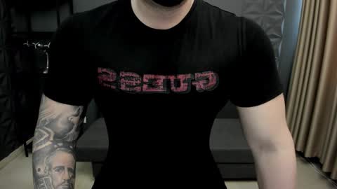 Snapshot of tonywilcoxx chatting on 01.15.25 TonyWilcox online show from 01.15.25