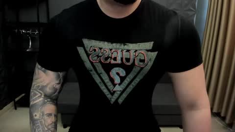 Snapshot of tonywilcoxx chatting on 01.20.25 TonyWilcox online show from 01.20.25