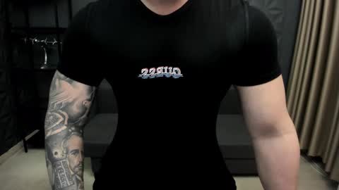 Snapshot of tonywilcoxx chatting on 01.22.25 TonyWilcox online show from 01.22.25