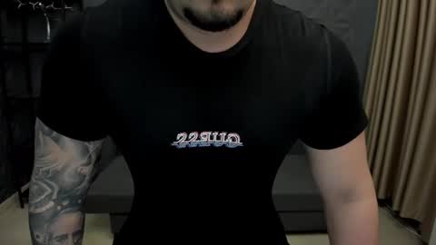 Snapshot of tonywilcoxx chatting on 02.03.25 TonyWilcox online show from 02.03.25