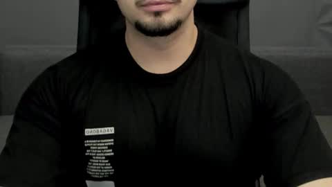 Snapshot of tonywilcoxx chatting on 02.16.25 TonyWilcox online show from 02.16.25