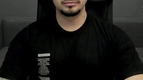 Snapshot of tonywilcoxx chatting on 02.16.25 TonyWilcox online show from 02.16.25