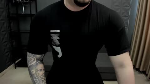 Snapshot of tonywilcoxx chatting on 02.17.25 TonyWilcox online show from 02.17.25