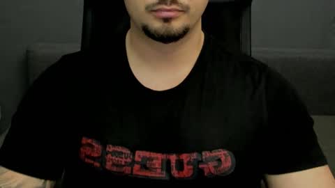 Snapshot of tonywilcoxx chatting on 02.20.25 TonyWilcox online show from 02.20.25