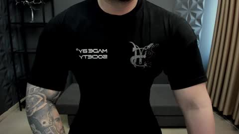 Snapshot of tonywilcoxx chatting on 02.22.25 TonyWilcox online show from 02.22.25