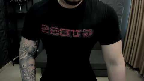 Snapshot of tonywilcoxx chatting on 02.23.25 TonyWilcox online show from 02.23.25