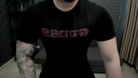 Snapshot of tonywilcoxx chatting on 02.23.25 TonyWilcox online show from 02.23.25