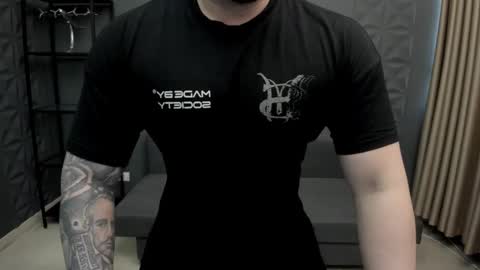 Snapshot of tonywilcoxx chatting on 02.24.25 TonyWilcox online show from 02.24.25