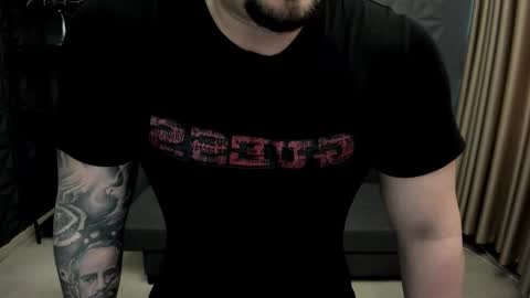 Snapshot of tonywilcoxx chatting on 02.28.25 TonyWilcox online show from 02.28.25