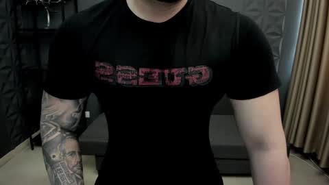 Snapshot of tonywilcoxx chatting on 03.03.25 TonyWilcox online show from 03.03.25