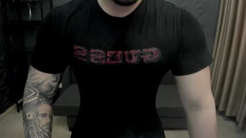 Snapshot of tonywilcoxx chatting on 03.09.25 TonyWilcox online show from 03.09.25