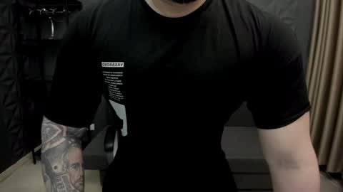 Snapshot of tonywilcoxx chatting on 03.10.25 TonyWilcox online show from 03.10.25