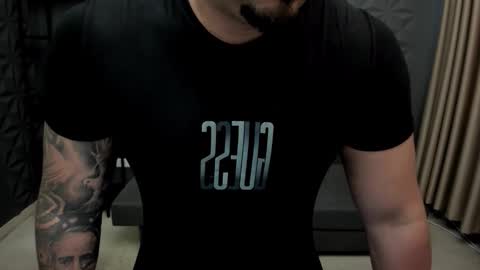 Snapshot of tonywilcoxx chatting on 09.13.25 TonyWilcox online show from 09.13.25