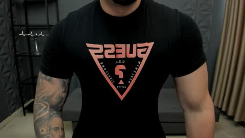 Snapshot of tonywilcoxx chatting on 10.10.25 TonyWilcox online show from 10.10.25