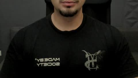 Snapshot of tonywilcoxx chatting on 11.16.25 TonyWilcox online show from 11.16.25