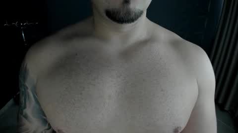 Snapshot of tonywilcoxx chatting on 11.26.25 TonyWilcox online show from 11.26.25