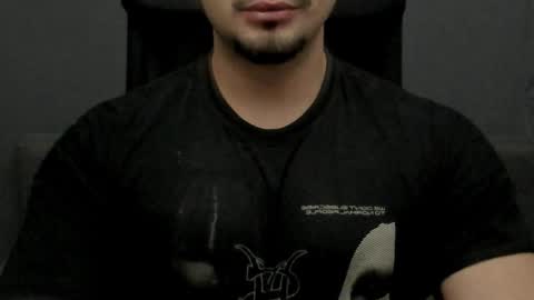 Snapshot of tonywilcoxx chatting on 12.15.25 TonyWilcox online show from 12.15.25