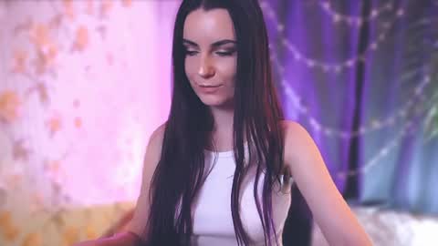 Elizabeth online show from 01.15.25