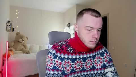 Snapshot of toohornyserj chatting on 12.19.24 toohornyserj online show from 12.19.24