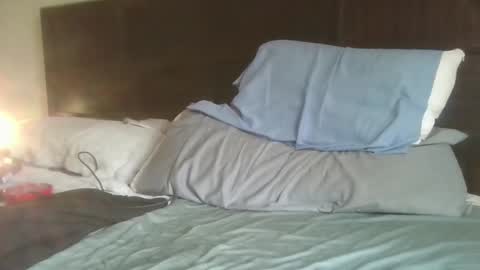 Snapshot of tootall803 chatting on 12.13.24 TooTall803 online show from 12.13.24