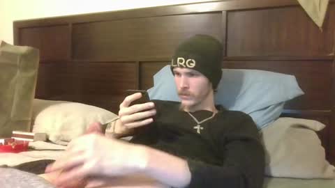 Snapshot of tootall803 chatting on 01.17.25 TooTall803 online show from 01.17.25