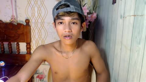 Snapshot of toothlessxx chatting on 07.16.26 jhonrex online show from 07.16.26