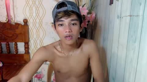 Snapshot of toothlessxx chatting on 07.17.26 jhonrex online show from 07.17.26
