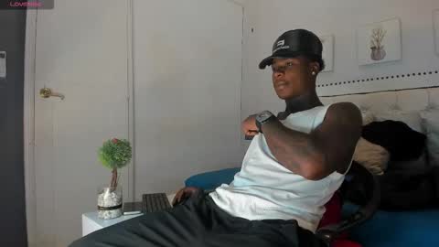 Snapshot of toower_ chatting on 02.25.26 T O W E R online show from 02.25.26