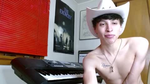 Snapshot of topzaddy chatting on 12.10.24 TopZaddy online show from 12.10.24