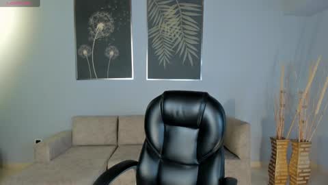 Tori Cross online show from 01.27.25