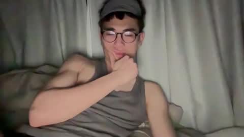 Snapshot of toshikaro0 chatting on 02.06.25 Karo online show from 02.06.25