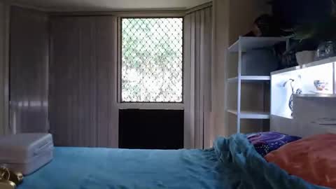 Milly online show from 10.09.25