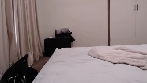 Milly online show from 10.20.25