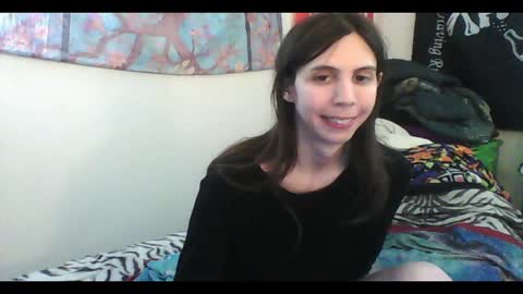 Luna online show from 01.25.25