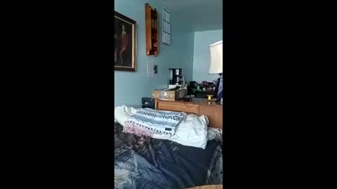 totallyawesome_65 online show from 12.04.25