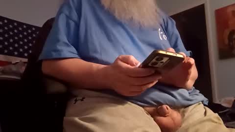 totallyawesome_65 online show from 04.09.26