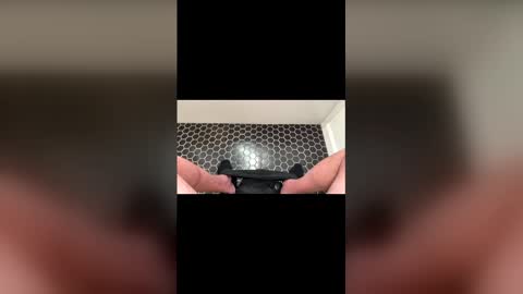 totalsilence01 online show from 11.26.25