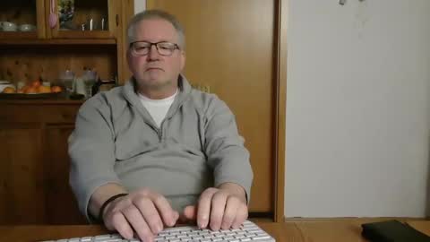 Snapshot of toto758 chatting on 01.20.25 toto758 online show from 01.20.25