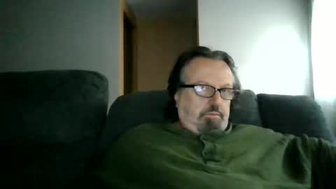 Snapshot of touchit9923 chatting on 09.16.25 jim online show from 09.16.25