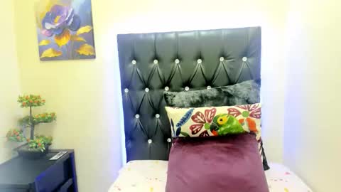 toxicfantasy4u online show from 09.24.25