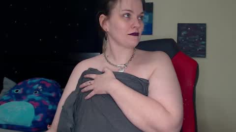 Lilly Miss Mistress Goddess Maam Queen Boss online show from 01.03.25